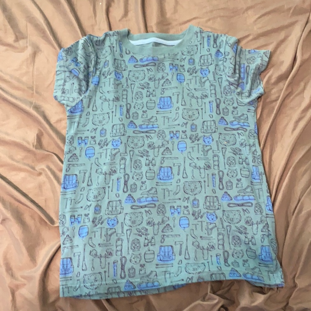 Boys tee.